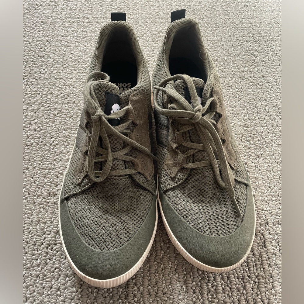 Sorel Out and About casual sneakers in Olive green Size 11